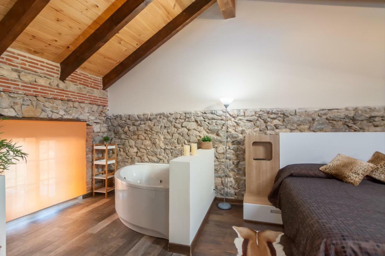 Estudio Sonido Y Jacuzzi Santander Eksteriør bilde