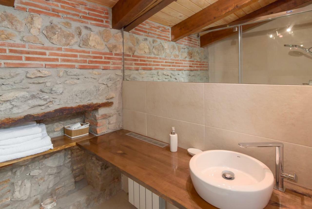 Estudio Sonido Y Jacuzzi Santander Eksteriør bilde