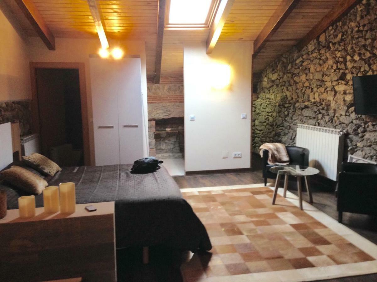 Estudio Sonido Y Jacuzzi Santander Eksteriør bilde